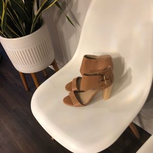 Brown leather sandals